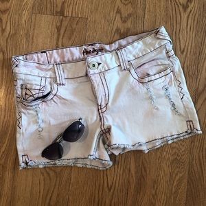 🌴 AMETHYST PINK WASH DISTRESSED JEAN SHORTS! Cute